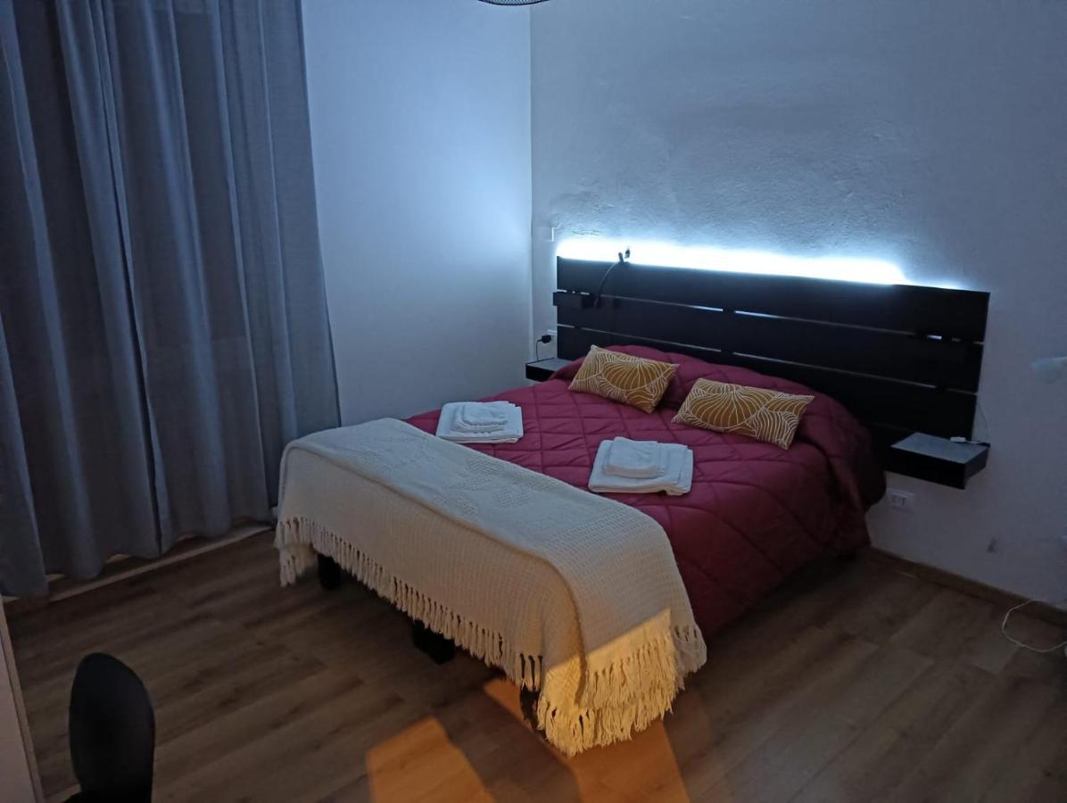 B&B Fiera Station Rooms Bologna Eksteriør billede
